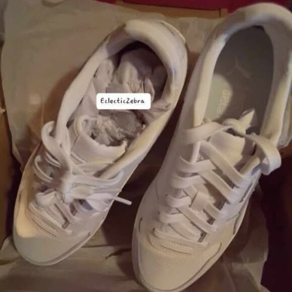**GIFTED** - Picture 1 of 9